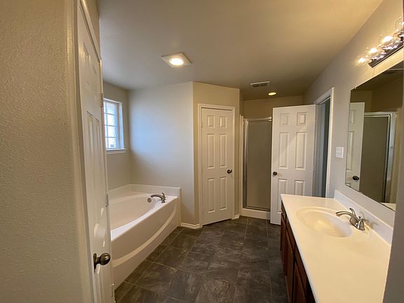 5th image of 6932 35th St