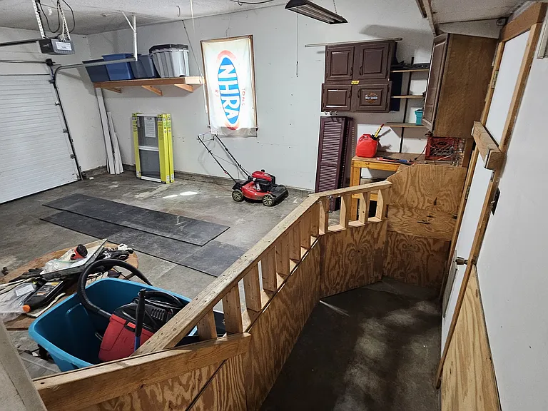 1101 NW Howard Ave — Photo 11