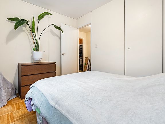 4th image of 435 E 77th St APT 6B