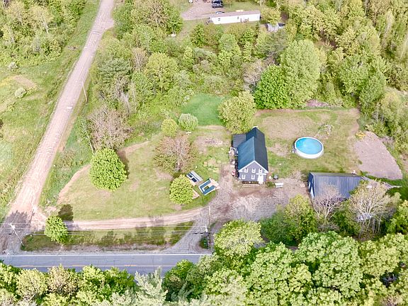 3rd image of 3190 Middle Road