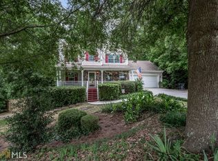 1528 Timber Heights Dr, Loganville, GA 30052