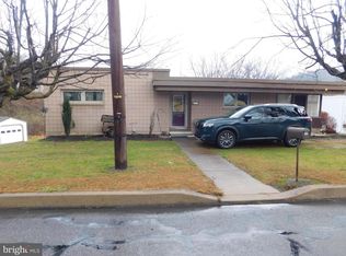 19 Ort Valley Rd, Lewistown, PA 17044