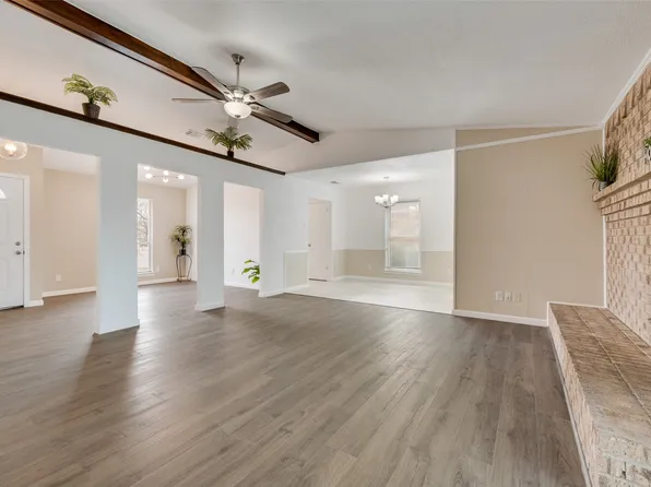 533 Doral Pl, Garland, TX 75043