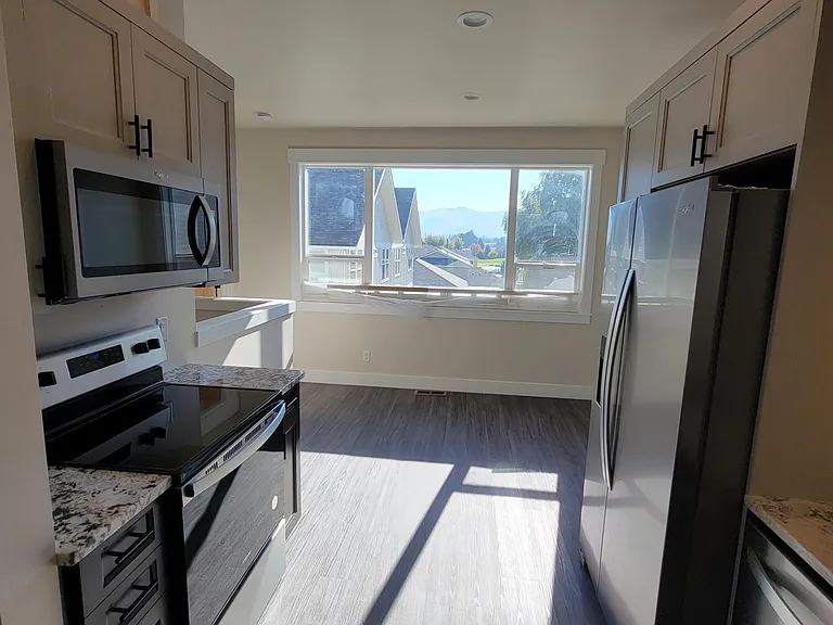 1811 McKittrick St #B — Photo 4
