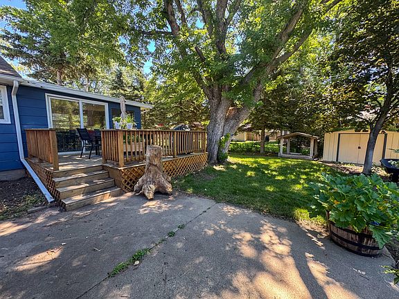 5th image of 1280 McDonald Dr