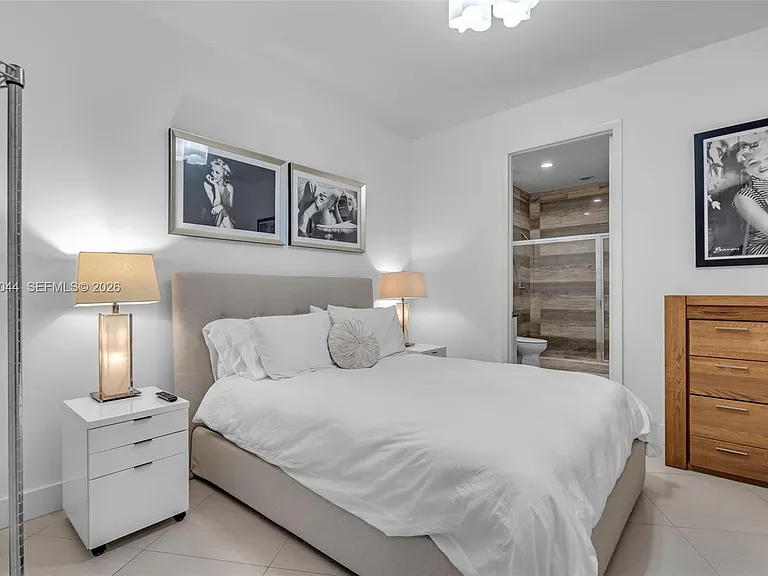 15811 Collins Ave #3407 — Photo 27