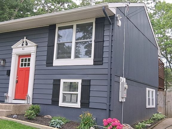 4th image of 61 Esta Rd