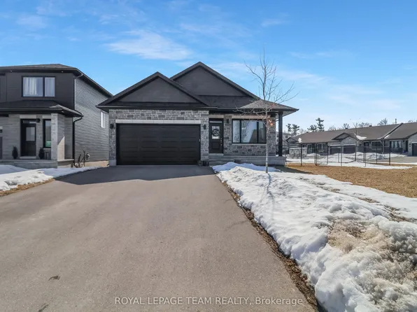 20 Seabert Dr, Arnprior, ON K7S 0H9