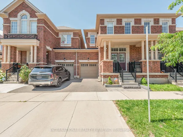 99 Huguenot Rd, Oakville, ON L6H 0M3