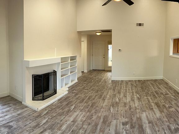 3rd image of 3600 Thomas More Way