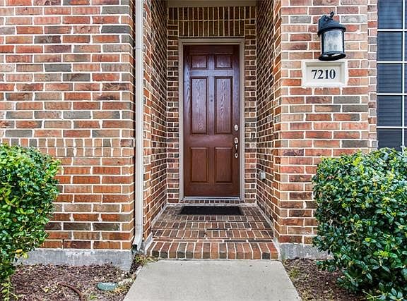 5th image of 7210 Waterbury Dr