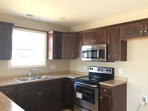 2nd image of 521 S Abbey Way