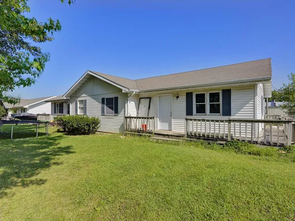 137 207/209 Amanda Street #/139/157/159/187/189, Sparta, MO 65753
