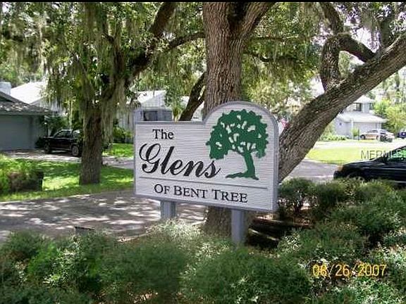 5th image of 3907 Shady Glen Ln #1