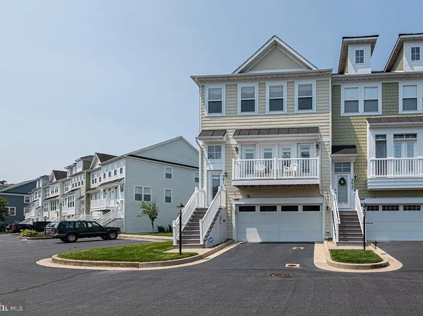 10900 Holystone Ln Unit 301, Berlin, MD 21811