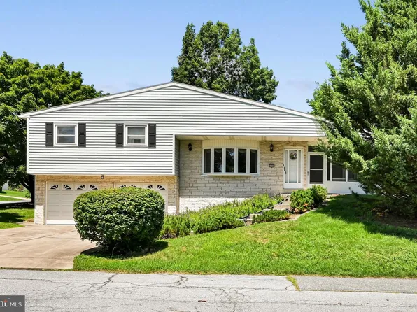 1440 Wanda Ln, Harrisburg, PA 17109