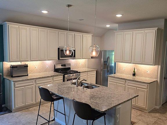 3rd image of 8435 Erasmus Landing Ct