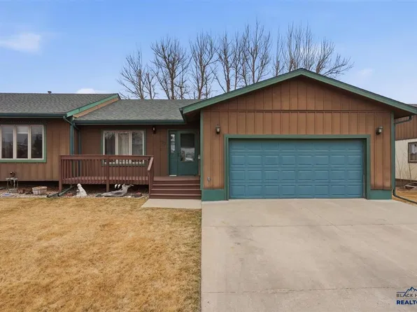 407 Summit St, Belle Fourche, SD 57717