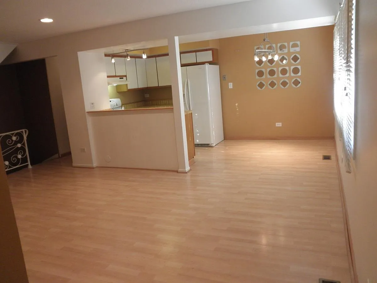 2 bed, 1.5 bath, 1476 sqft, $2,550 — Photo 3