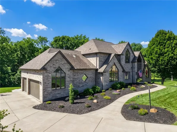 421 Lenox Ct, Gibsonia, PA 15044