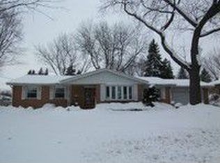 58 Rickel Rd, Sun Prairie, WI 53590
