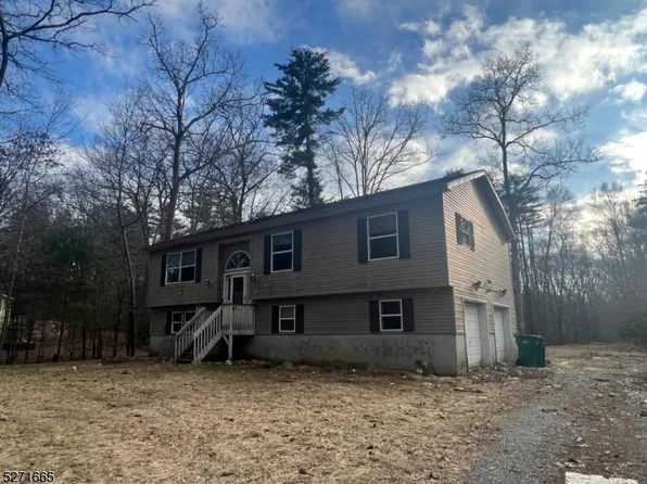 81 Deckertown Tpke, Montague Twp., NJ 07461