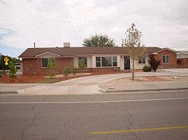 2nd image of 220 Clairemont Dr