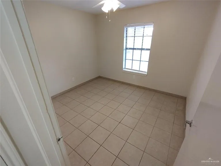 416 E Tulip Ave #6 — Photo 8