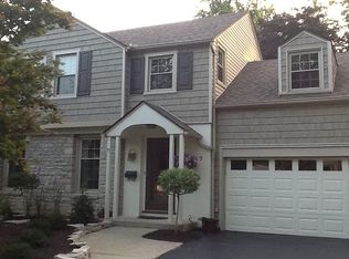 2547 Berwyn Rd, Columbus, OH 43221