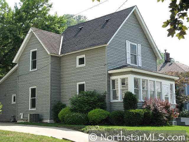 1st image of 487 7th Street E