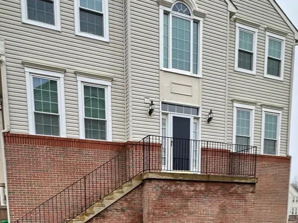 1721 Whistling Duck Dr, Upper Marlboro, MD 20774