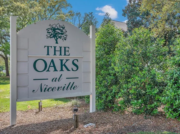 1501 Partin Dr APT 134, Niceville, FL 32578