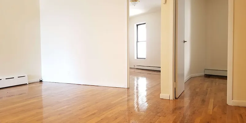 Rented by City Express Realty & Management Corp | media 29