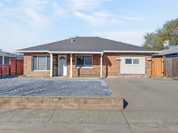 5676 James Way, Sacramento, CA 95822