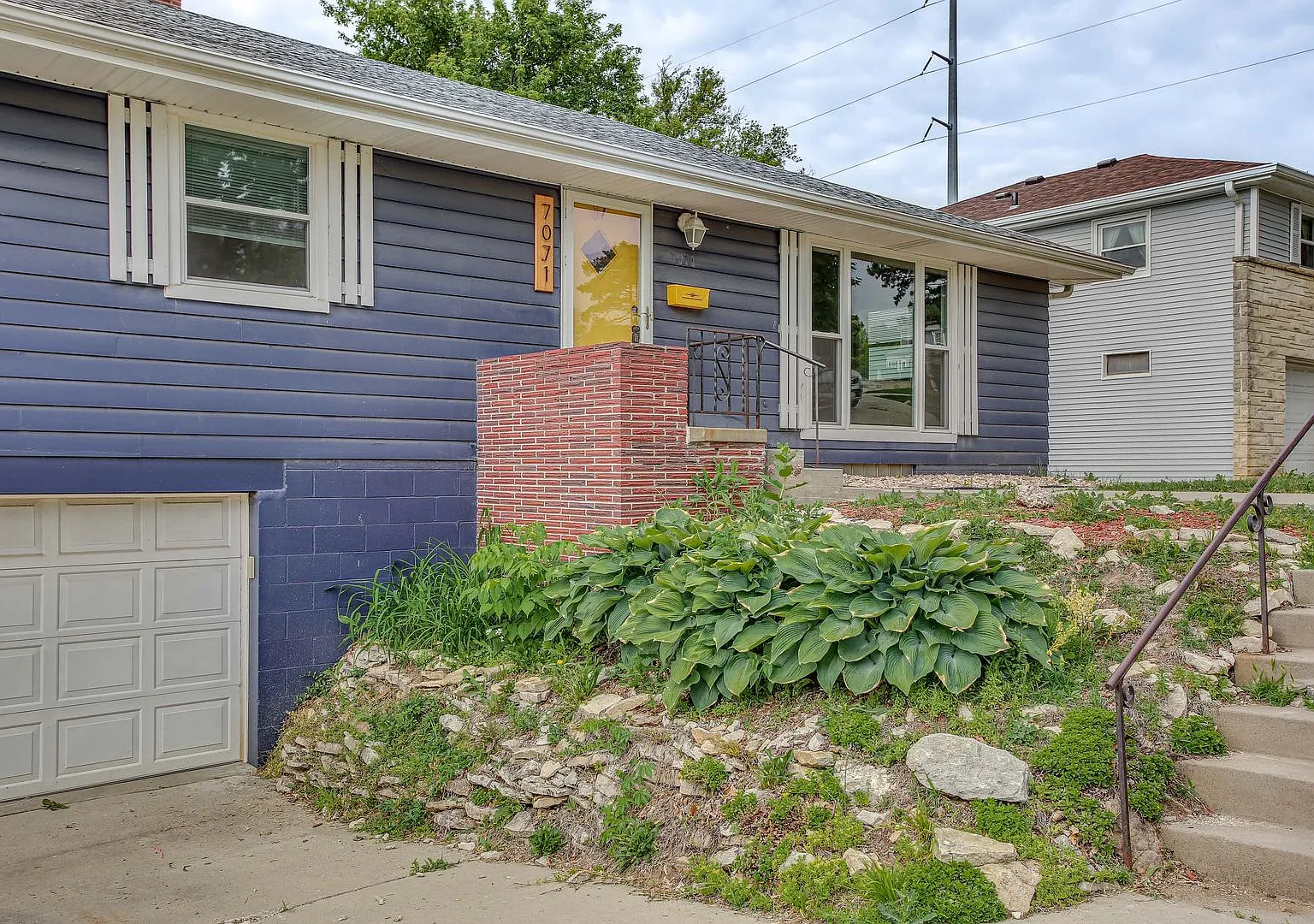 7071 Izard St. — Photo 2