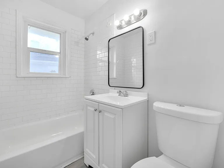 2389 Hiawatha St #2389 — Photo 7