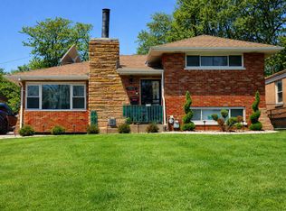 17112 Whittier Ave, Hazel Crest, IL 60429