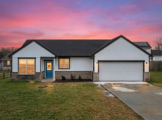 120 Summerfield, Dry Ridge, KY 41035