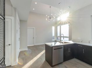 920 N 15th St #3, Philadelphia, PA 19130