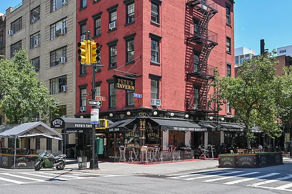 Sold by Poljan Properties Inc. | media 34