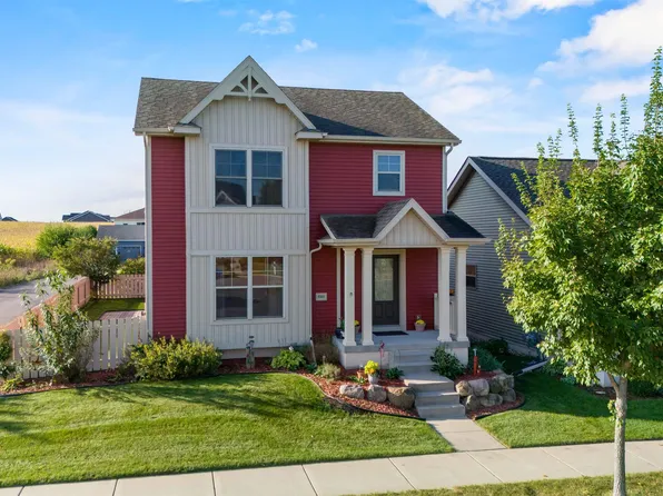 9301 Golden Hue Blvd, Verona, WI 53593