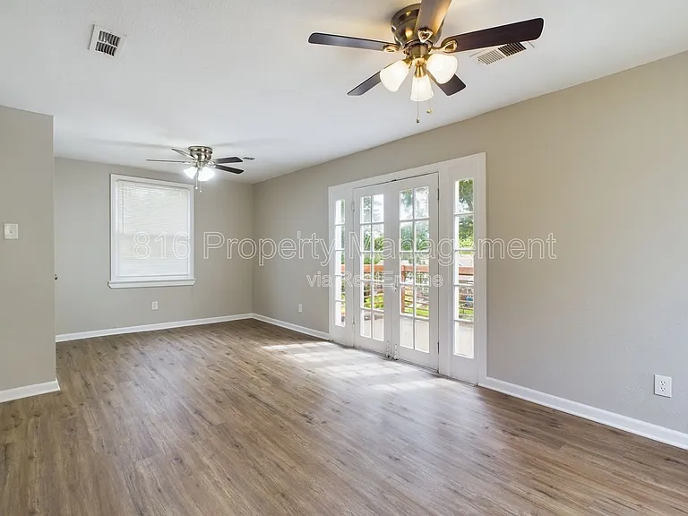 5218 Highland Ave — Photo 23