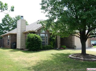 13139 S Maple Pl, Glenpool, OK 74033