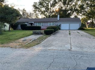 13504 Spruce Ave, Grandview, MO 64030