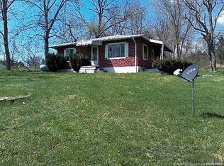 385 S Leatherwood Rd, Bedford, IN 47421