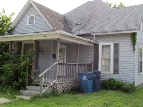 609 S 19th St, Mount Vernon, IL 62864