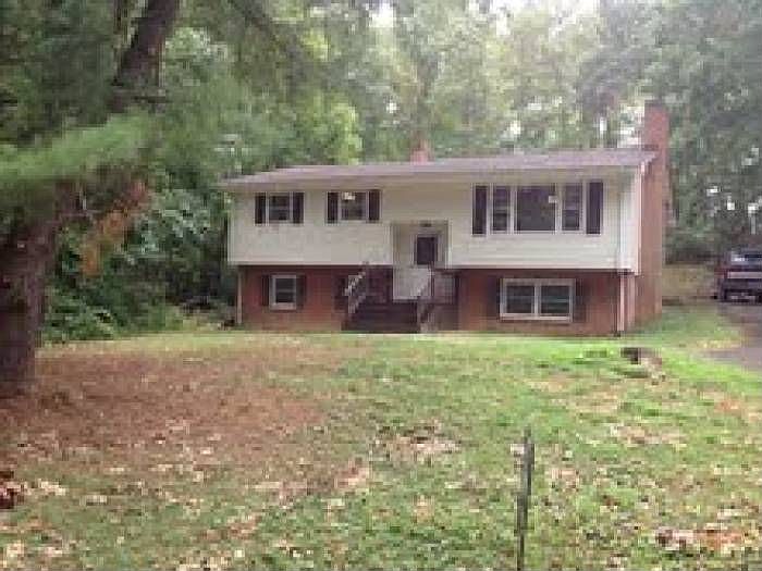 Front view of home