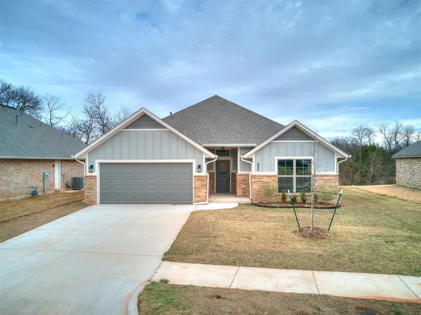 12104 Rockbed Dr, Yukon, OK 73099