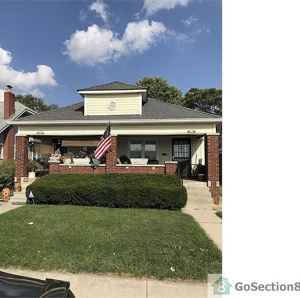 1st image of 945 N Linwood Ave