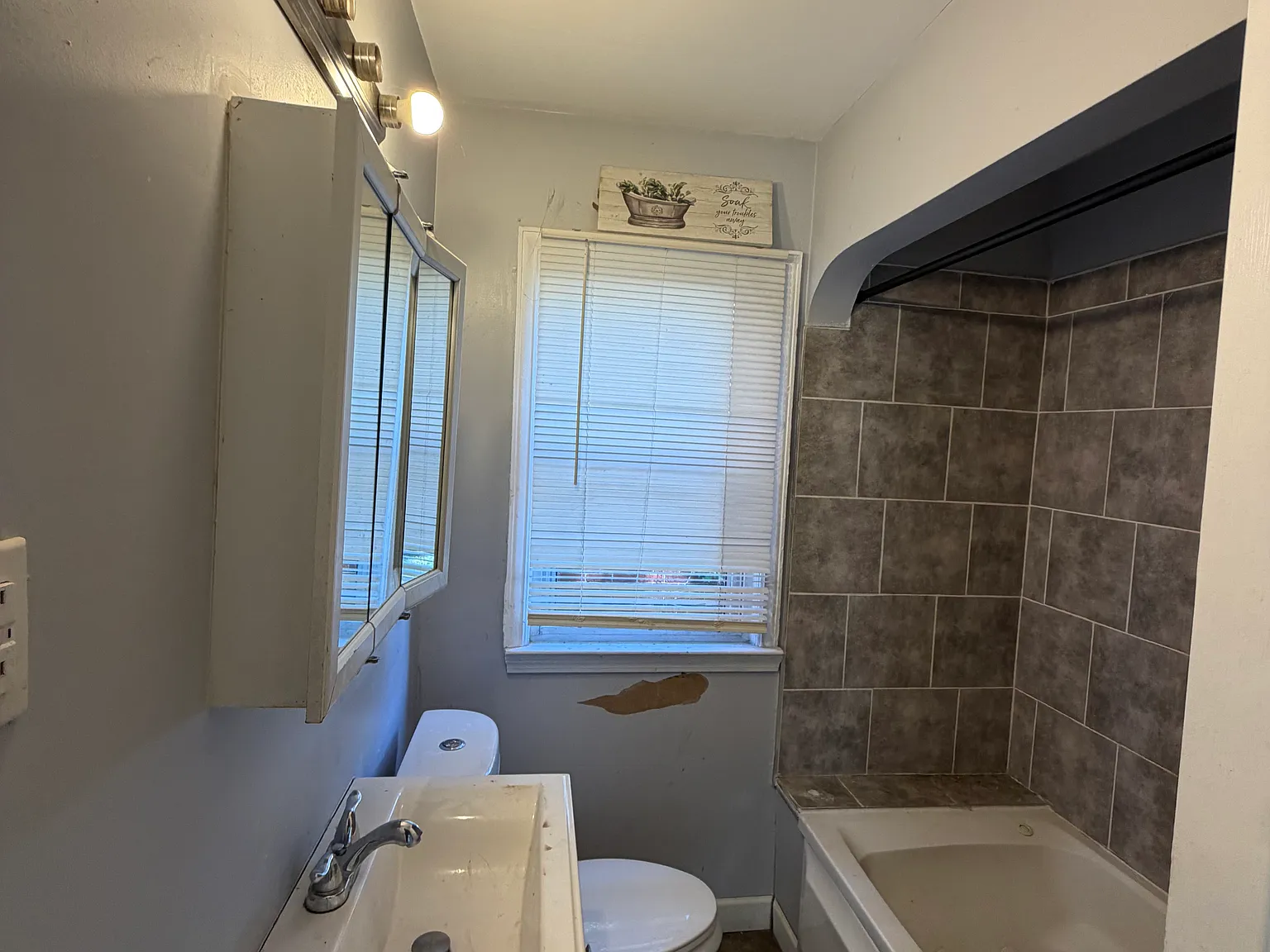 4 bed, 1500 sqft, $1,750 — Photo 3